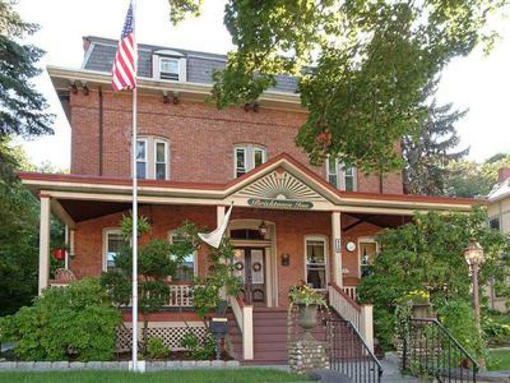 Bricktown Inn Haverstraw 외부 사진